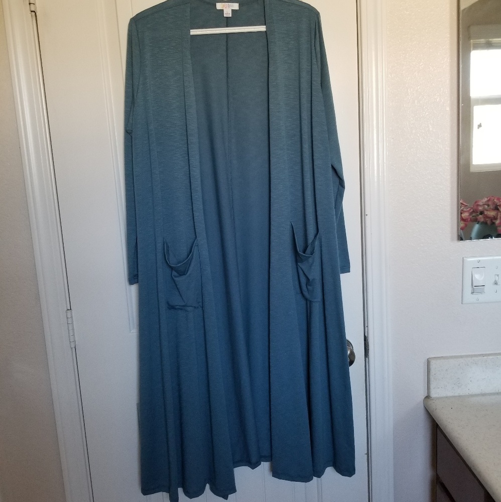 Lularoe blue sarah